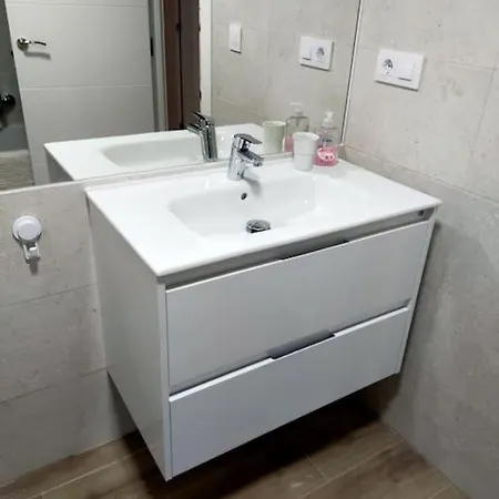 Amplio Al Lado Del Mar Альбир